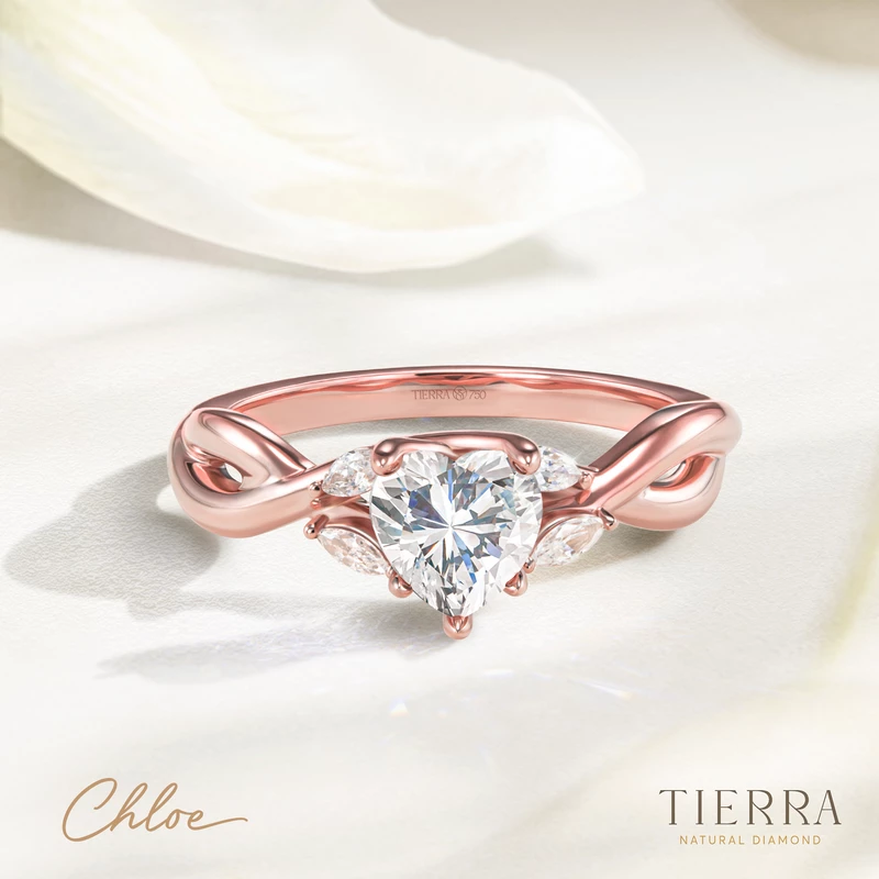 Nhẫn cầu hôn vàng hồng kim cương Chloe NCH8408